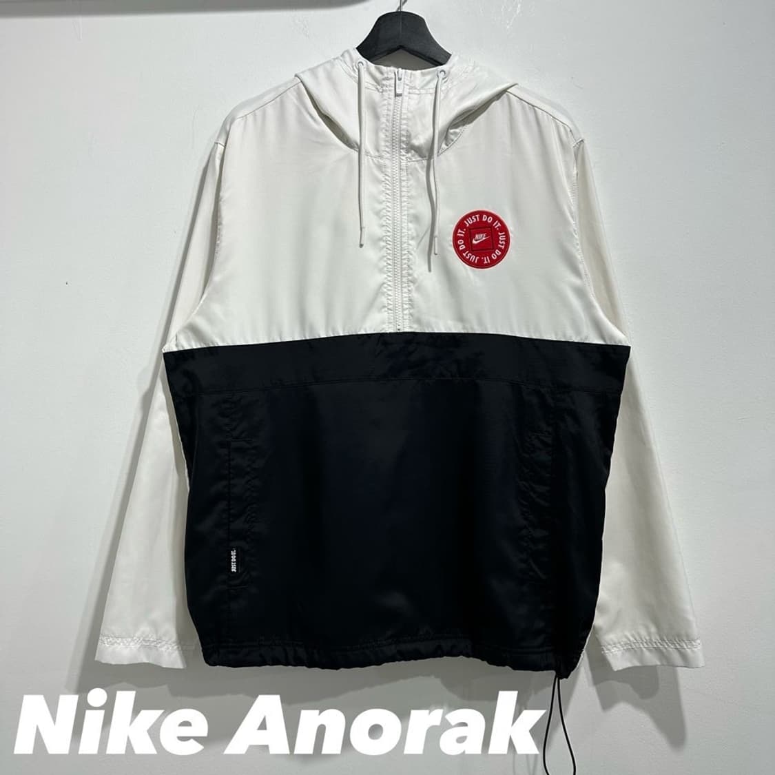 나이키 올드스쿨 아노락 상품이미지1