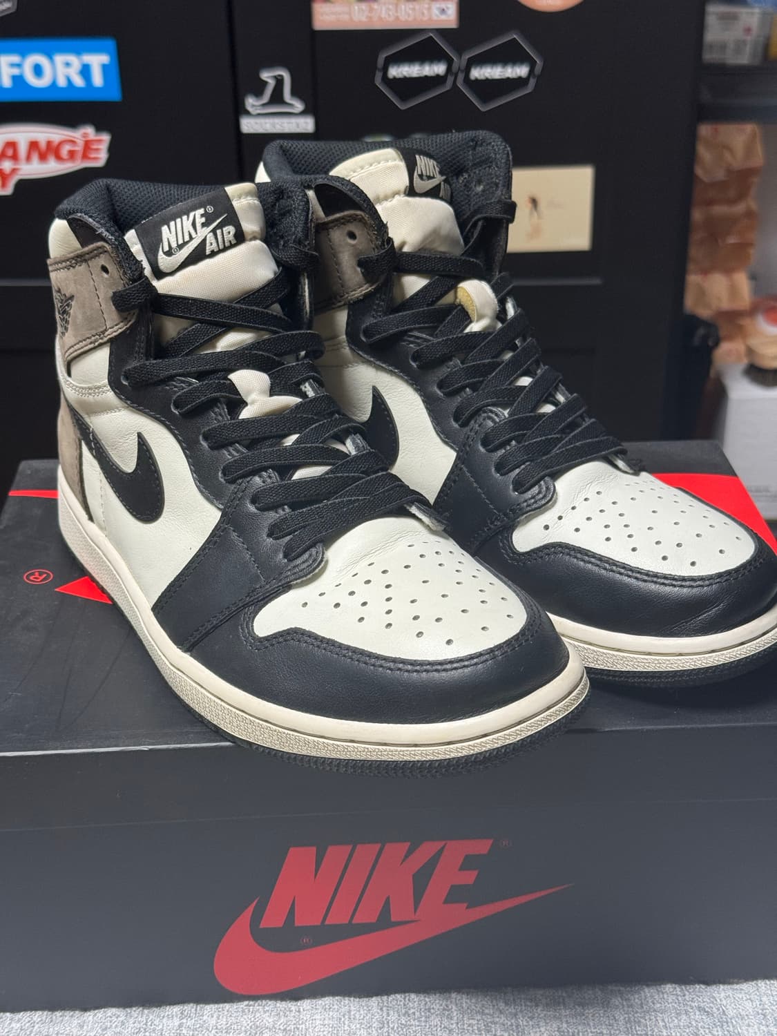 [265] 조던 1 레트로 하이 OG 다크 모카 상품이미지1