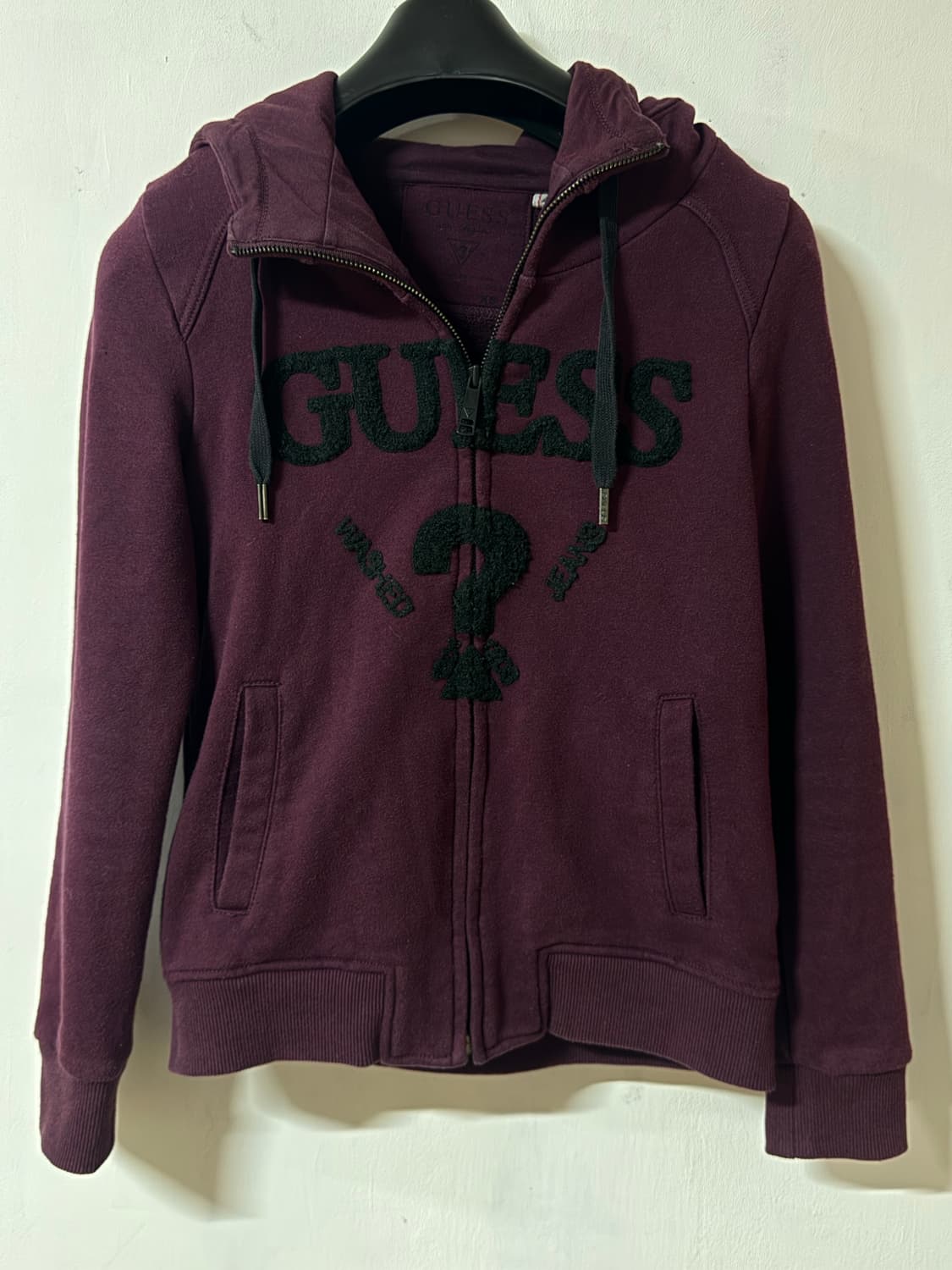 GUESS 게스 퍼플 빅로고 후드집업 Xs 상품이미지3