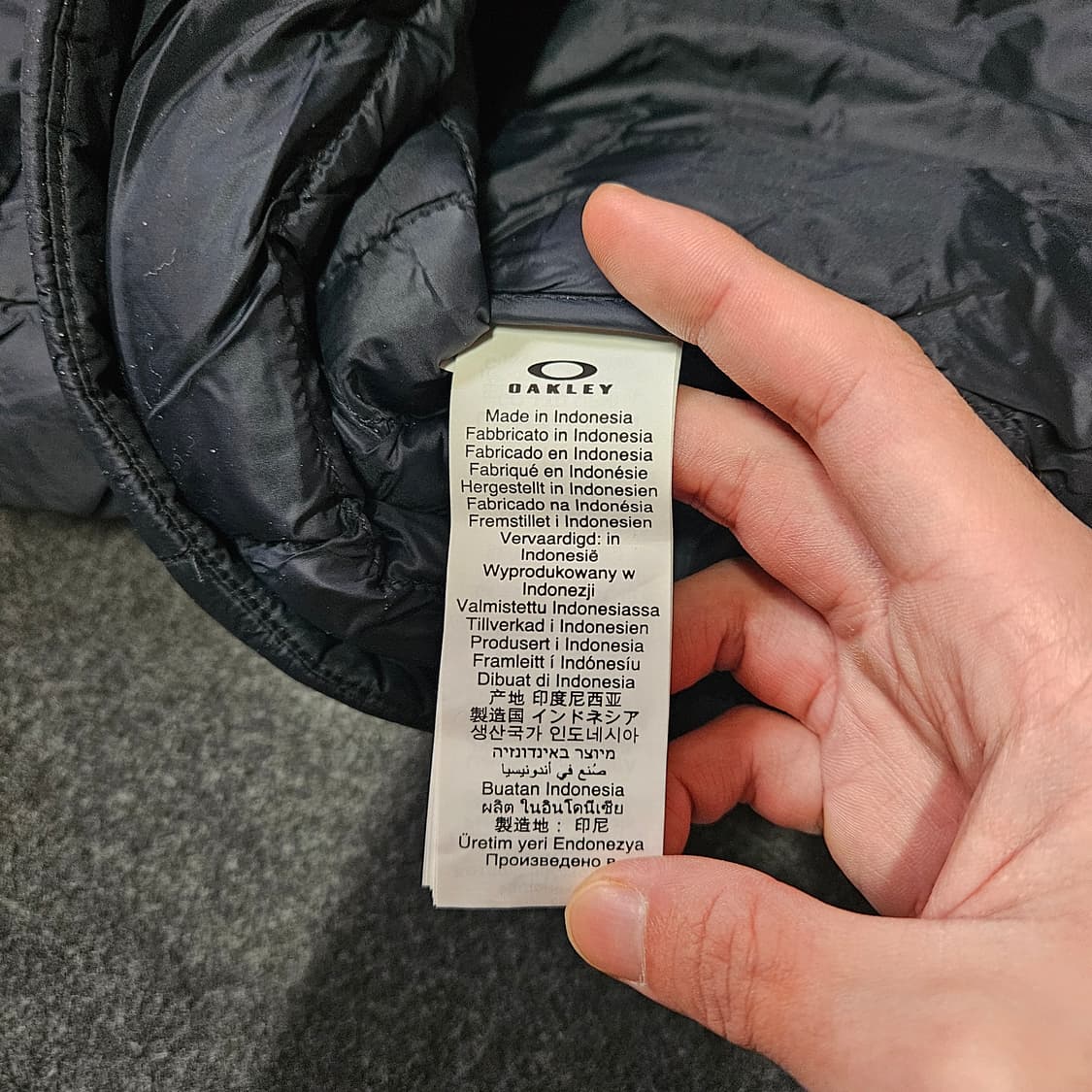 오클리 경량패딩 l 미개봉 새상품 상품이미지6