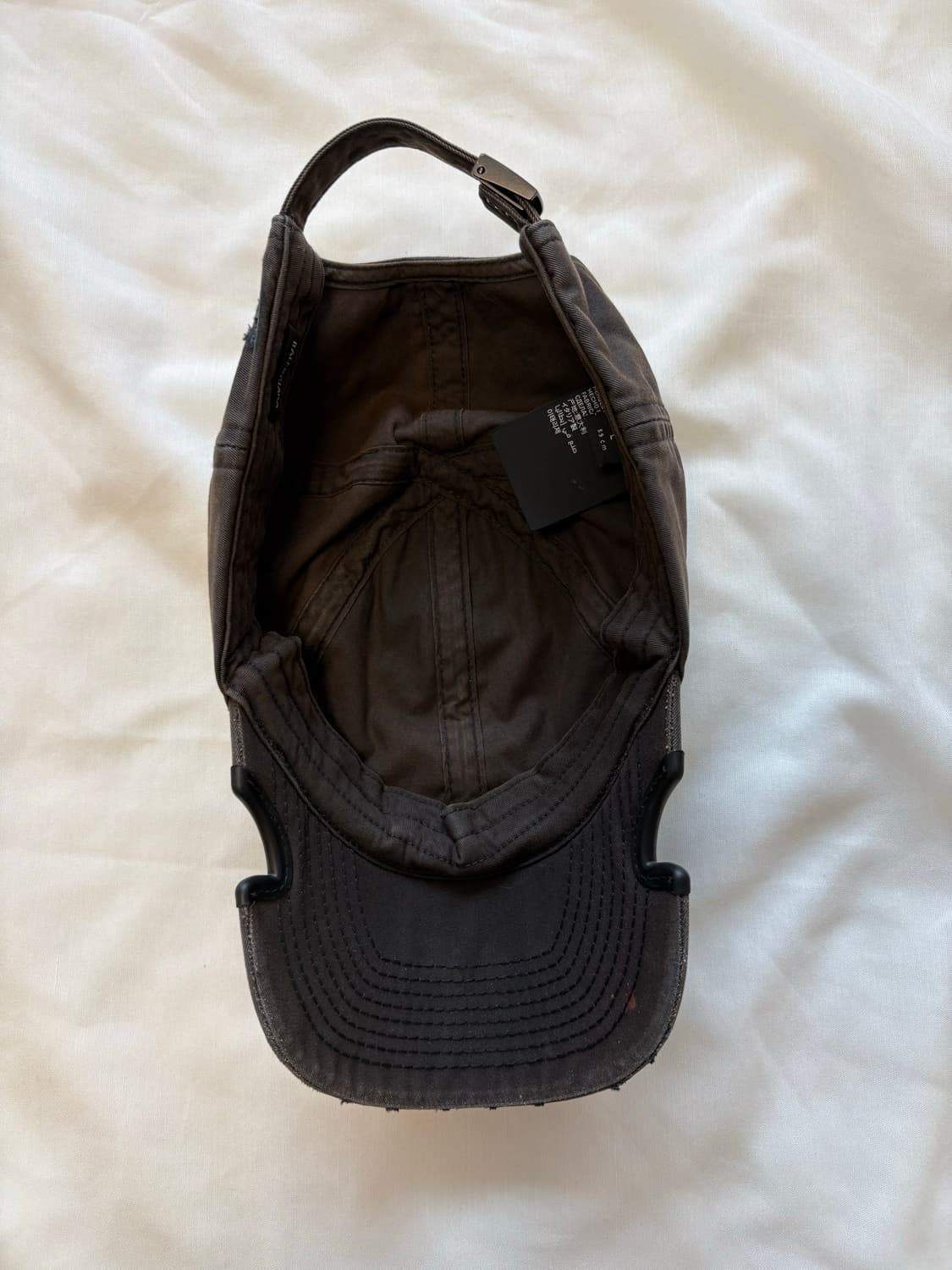 Balenciaga 선 페이드 볼캡 L  상품이미지3