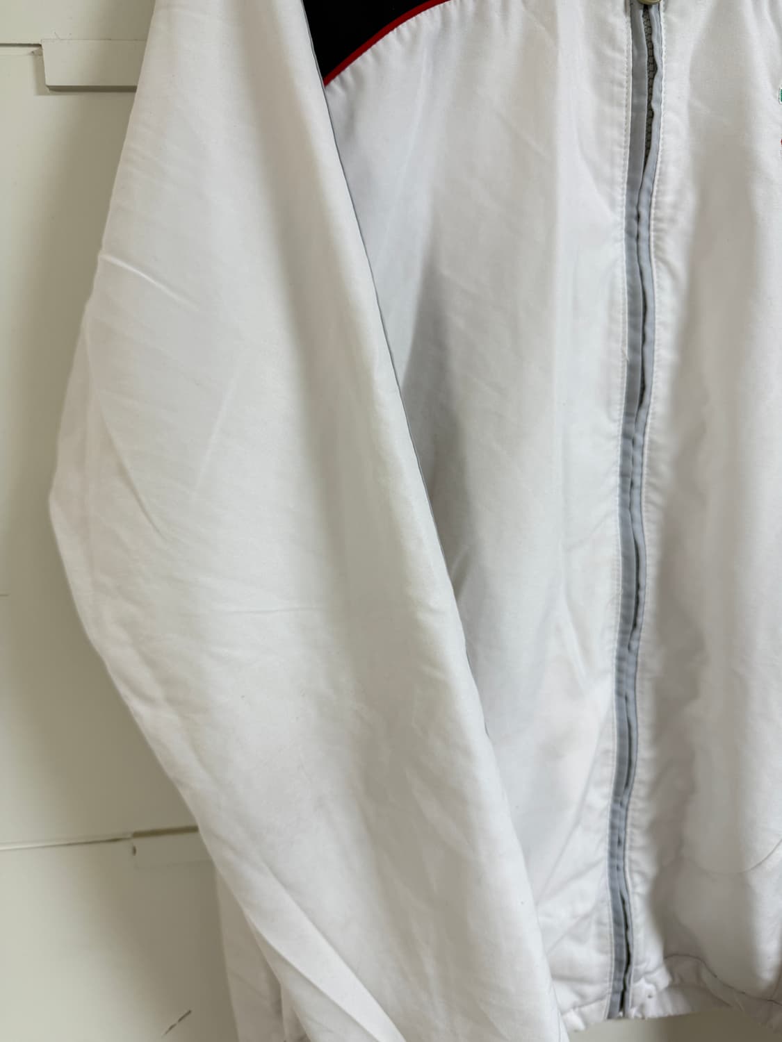 08-09 리버풀 바람막이 자켓 상품이미지4