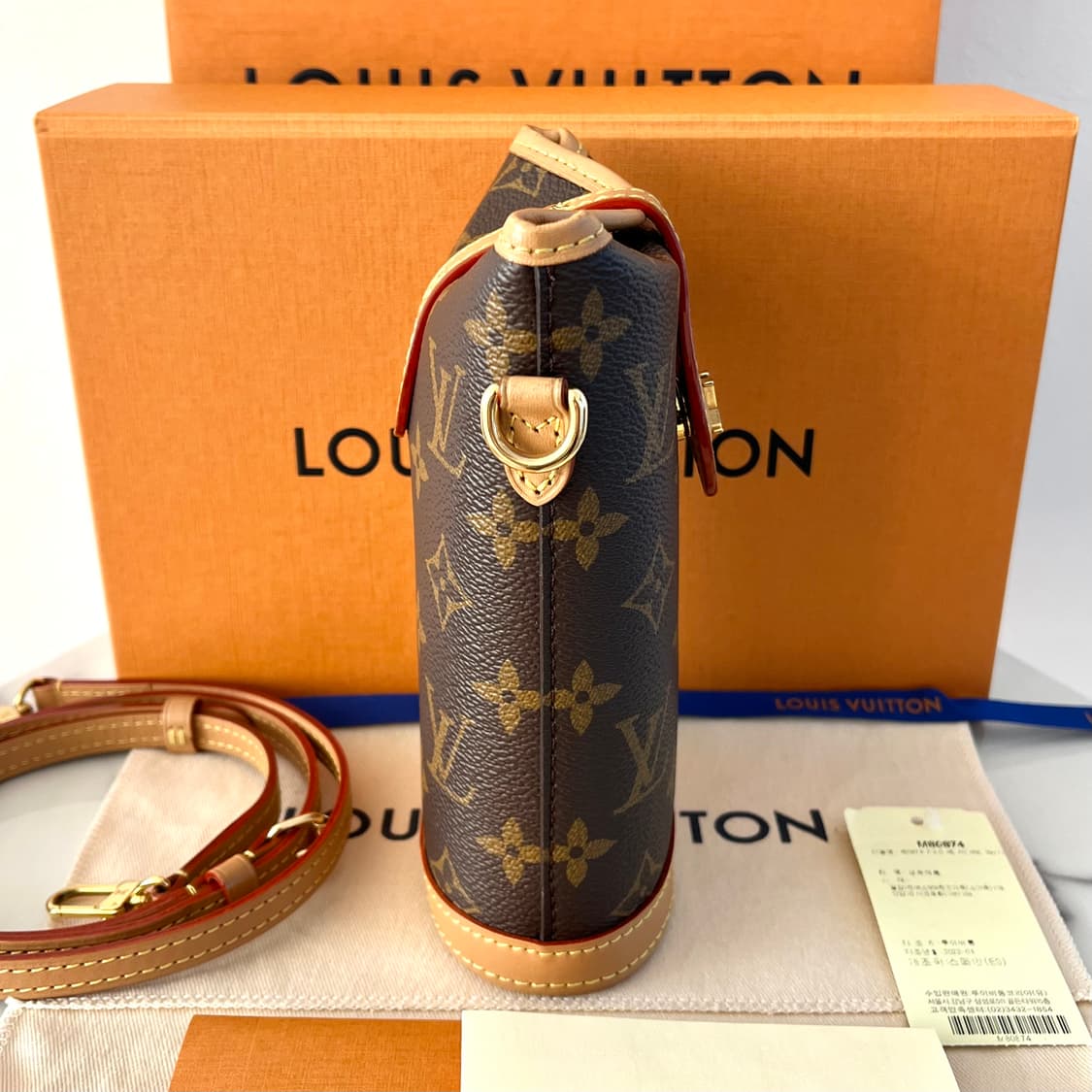 [S급/정품] 루이비통 폴드미 모노그램 크로스백 가방 상품이미지6