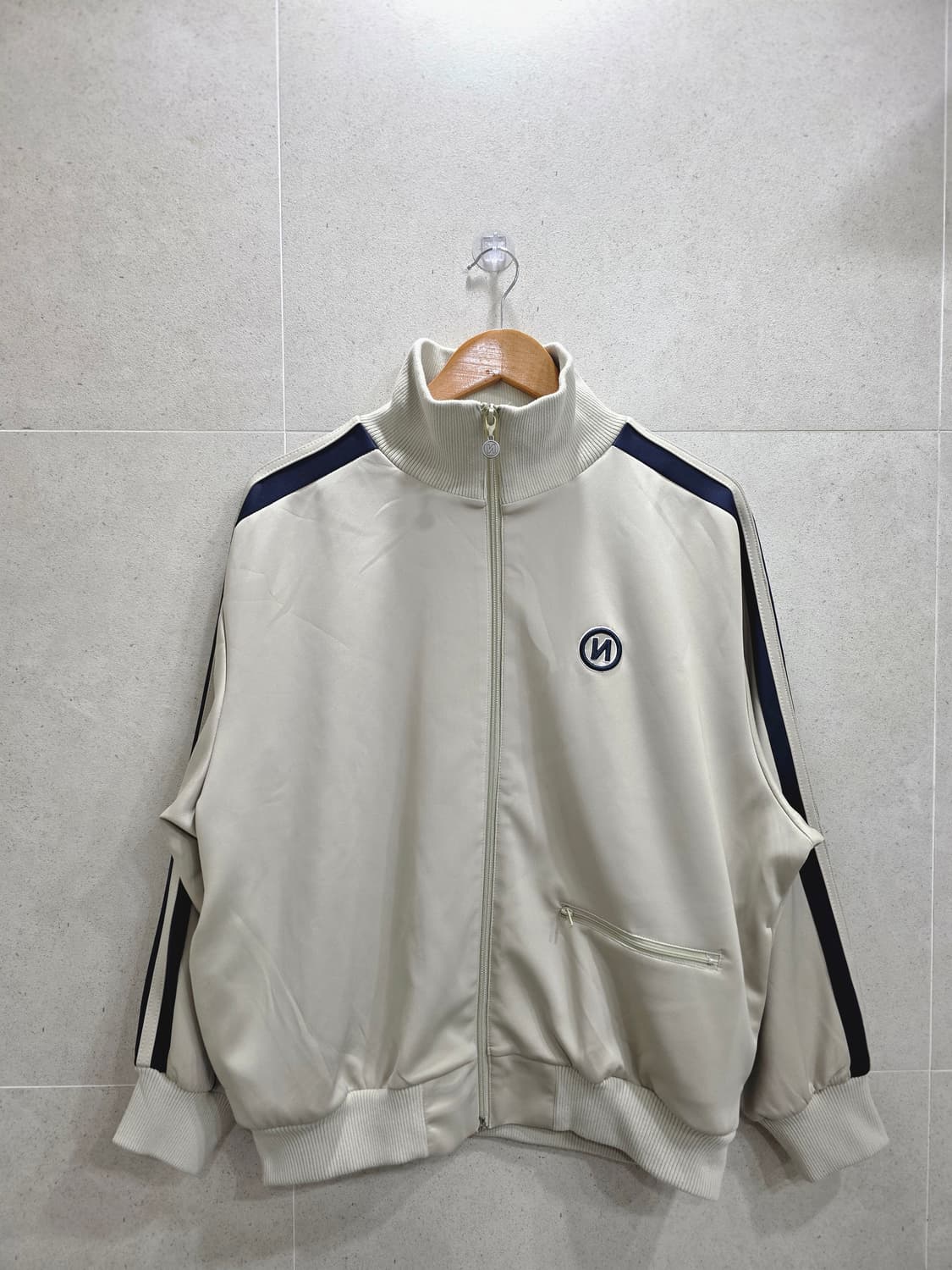공용)9090 N 로고 심플 트랙 자켓 아이보리 L 상품이미지2