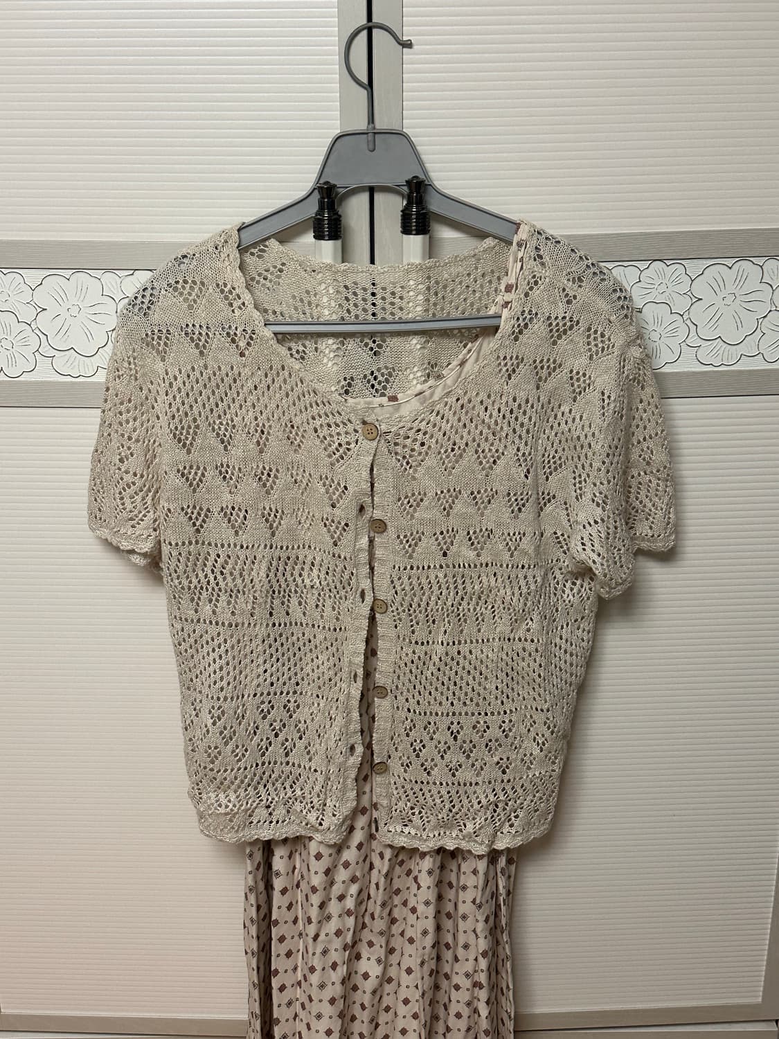 급처(착샷O) 빈티지 베이지 니트 반팔 가디건 모리걸st 상품이미지1
