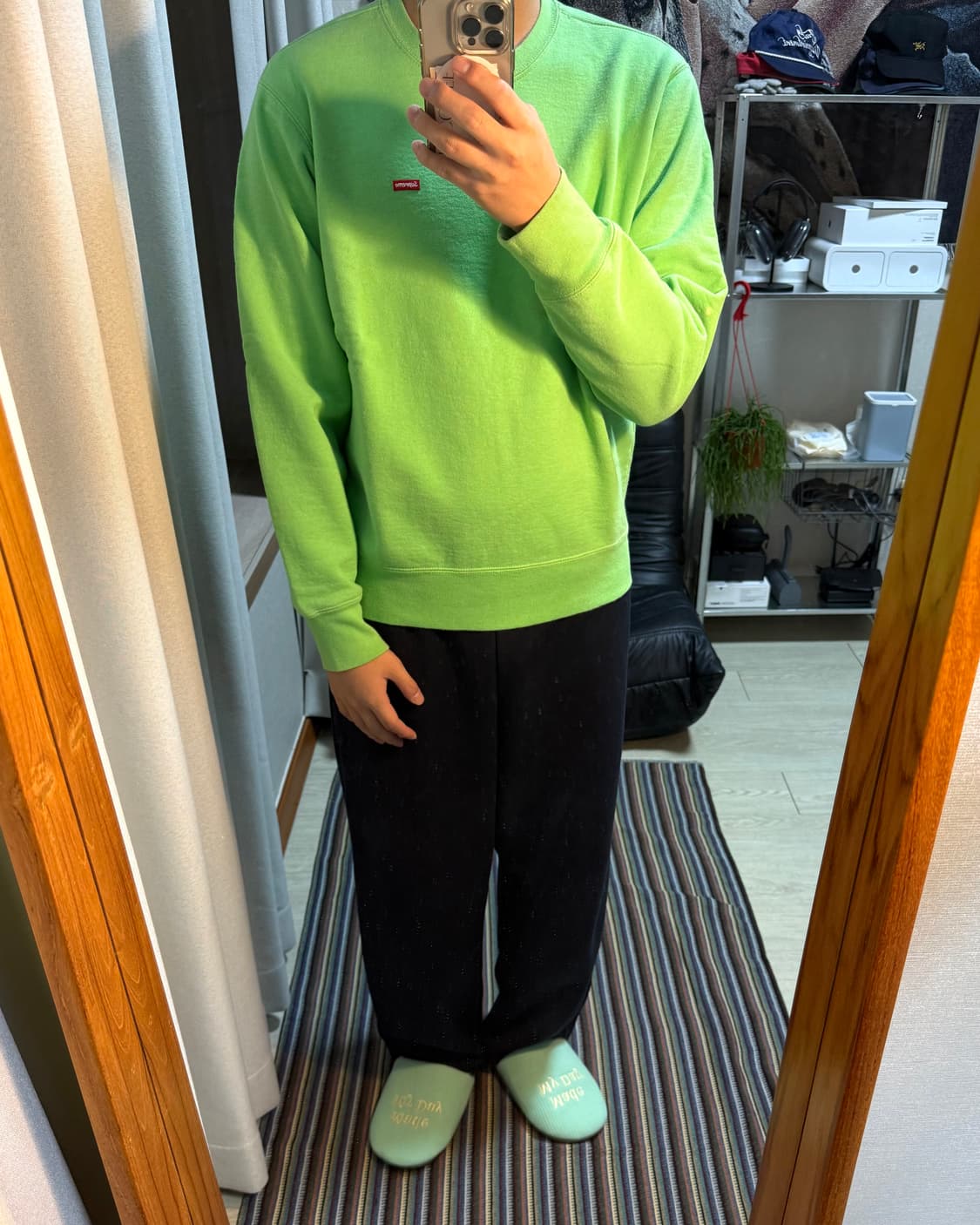 슈프림 스몰 박스로고 맨투맨 상품이미지1