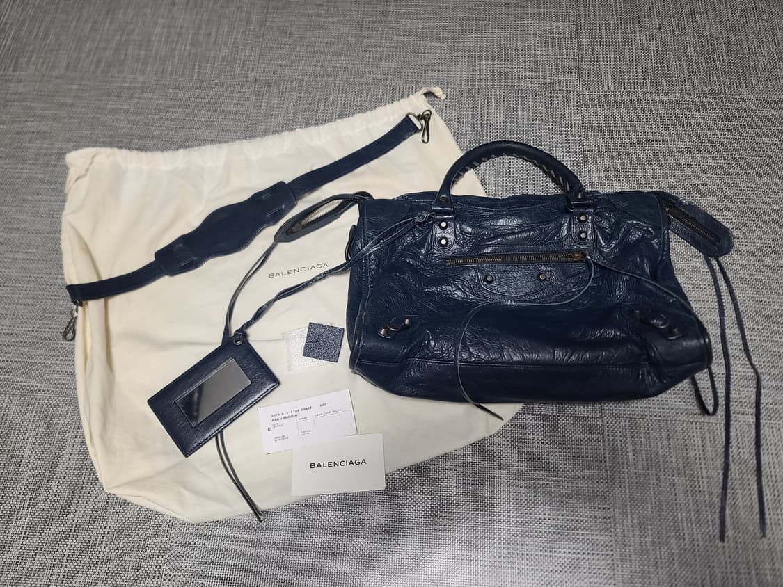 발렌시아가 모터백 미디움 숄더백 시티백 네이비 상품이미지1