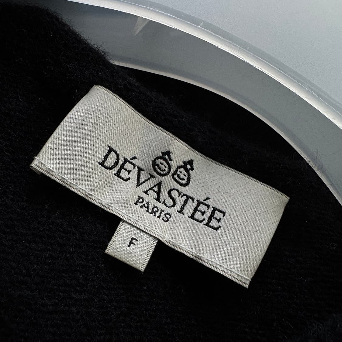 데바스테 23 로고 니트 후드 상품이미지2