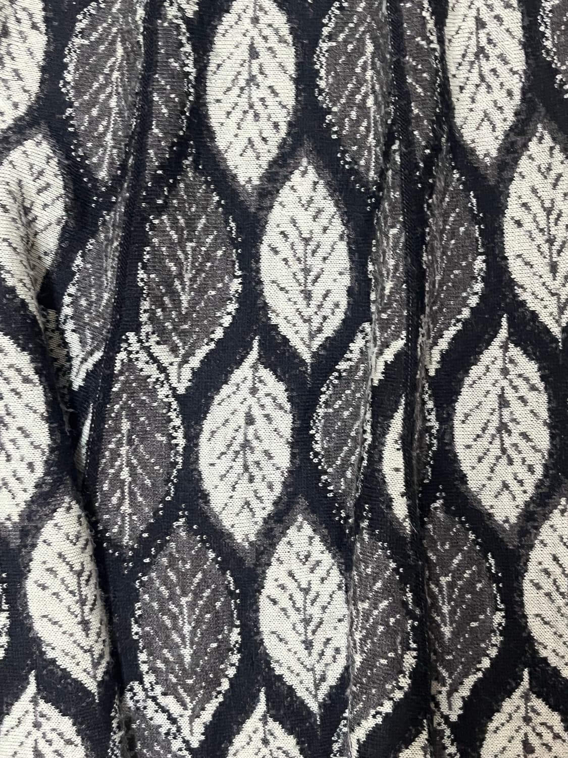 나뭇잎 디테일 미디스커트 상품이미지2