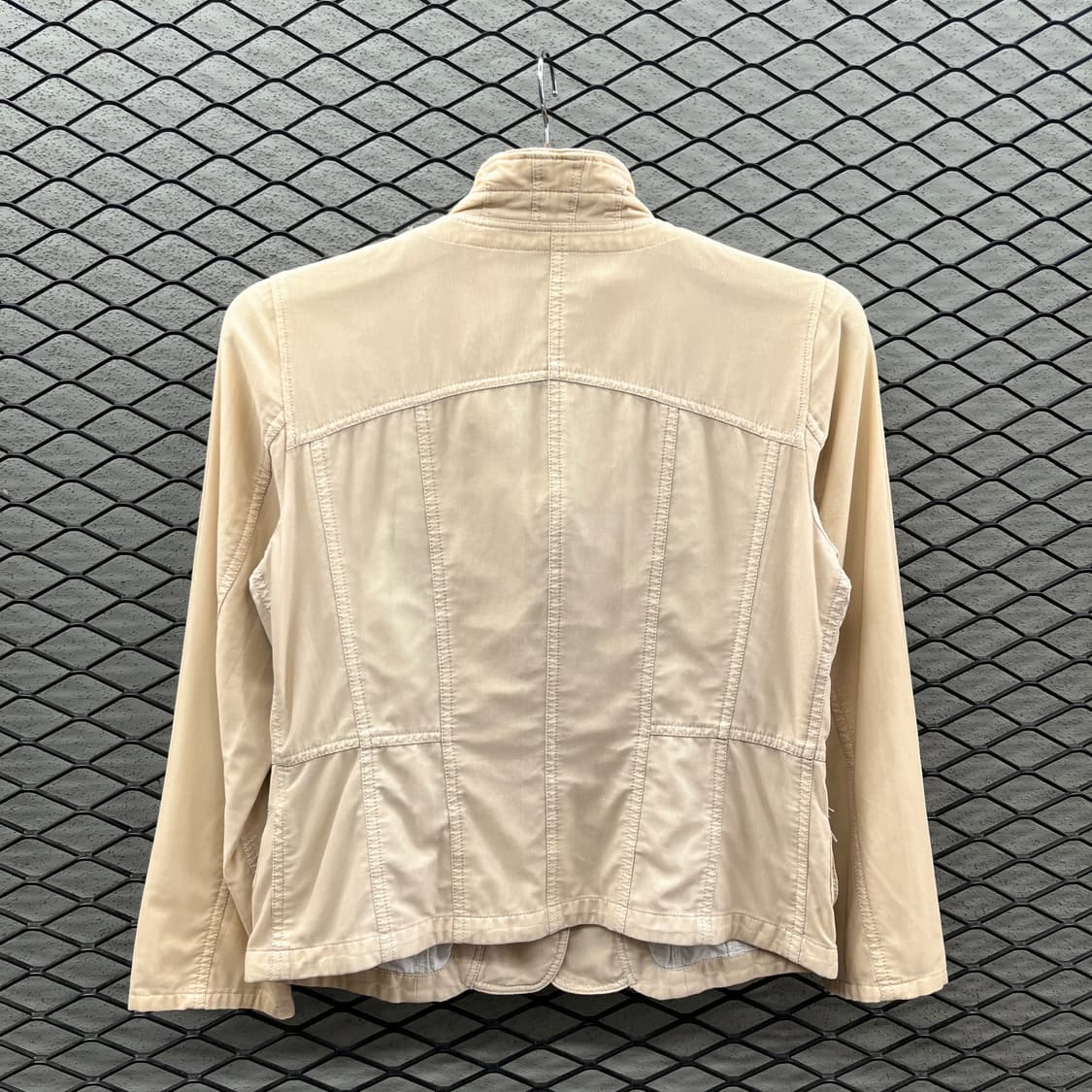 JPN VINTAGE 글리터 자켓 투포켓 웨이브 카라넥 디테일 베이지 상품이미지3