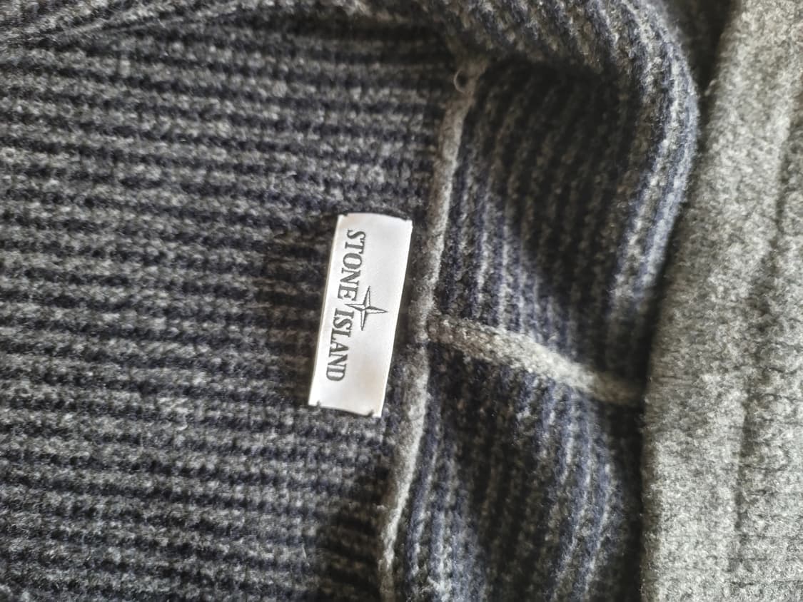 스톤아일랜드 니트집업 XL 상품이미지1