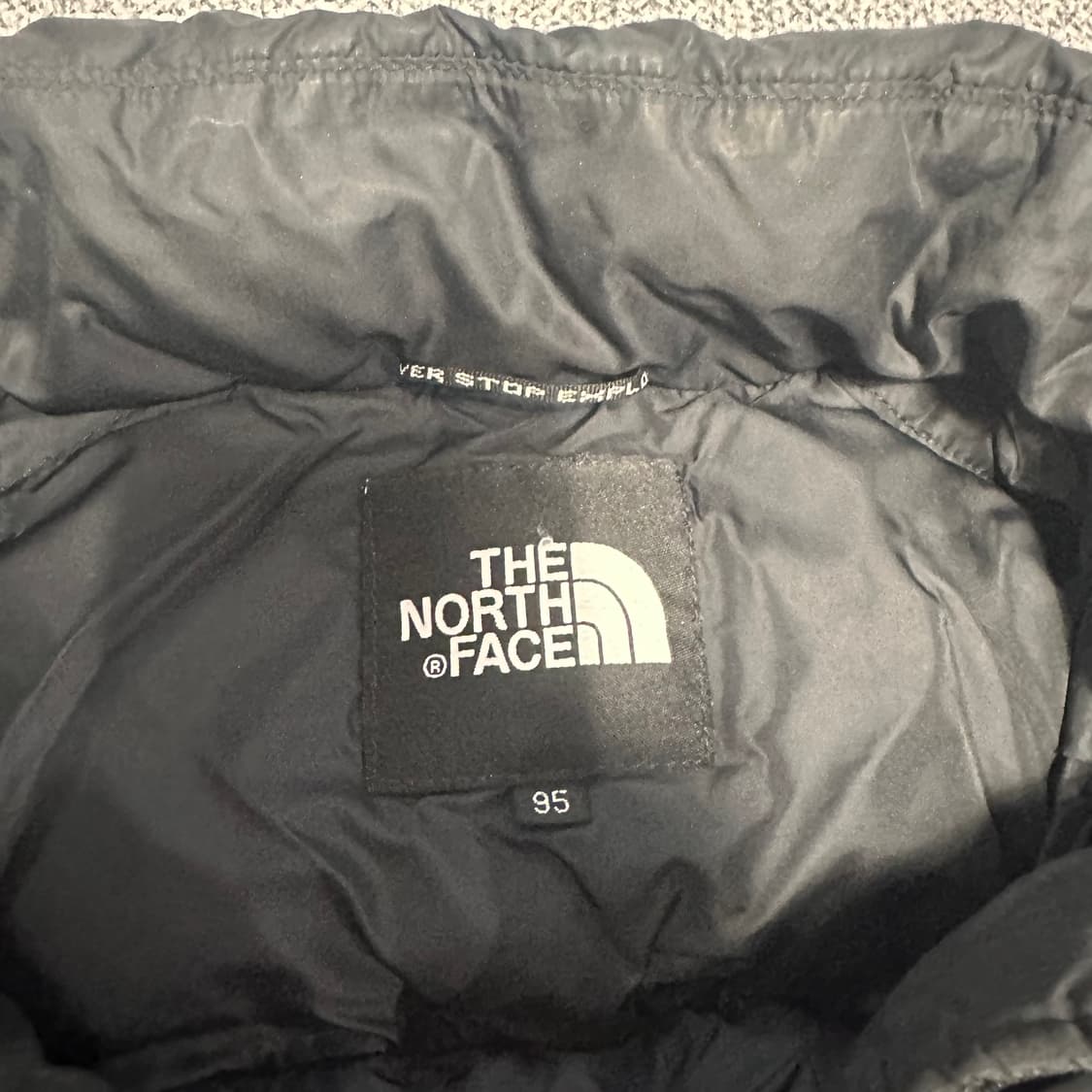 노스페이스 눕시 패딩 상품이미지4