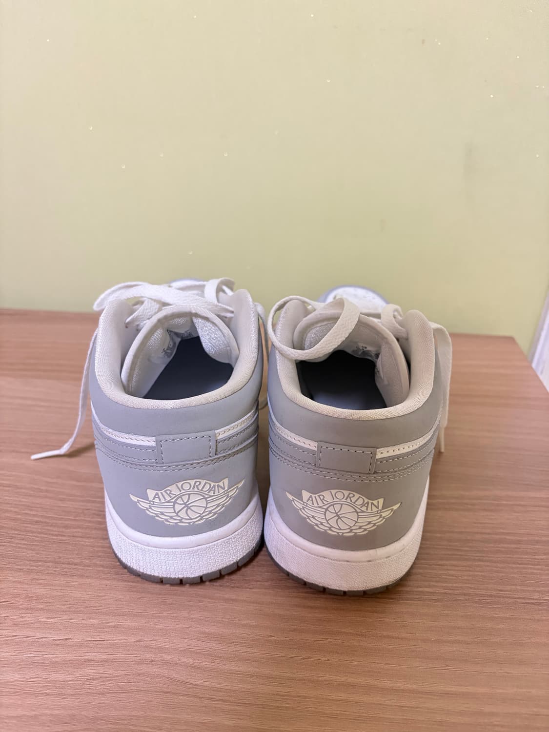 조던 로우 울프그레이 260 상품이미지2