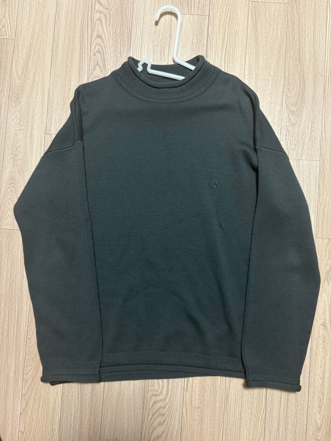 90s Giorgio Armani knit made in Italy 차콜 상품이미지3