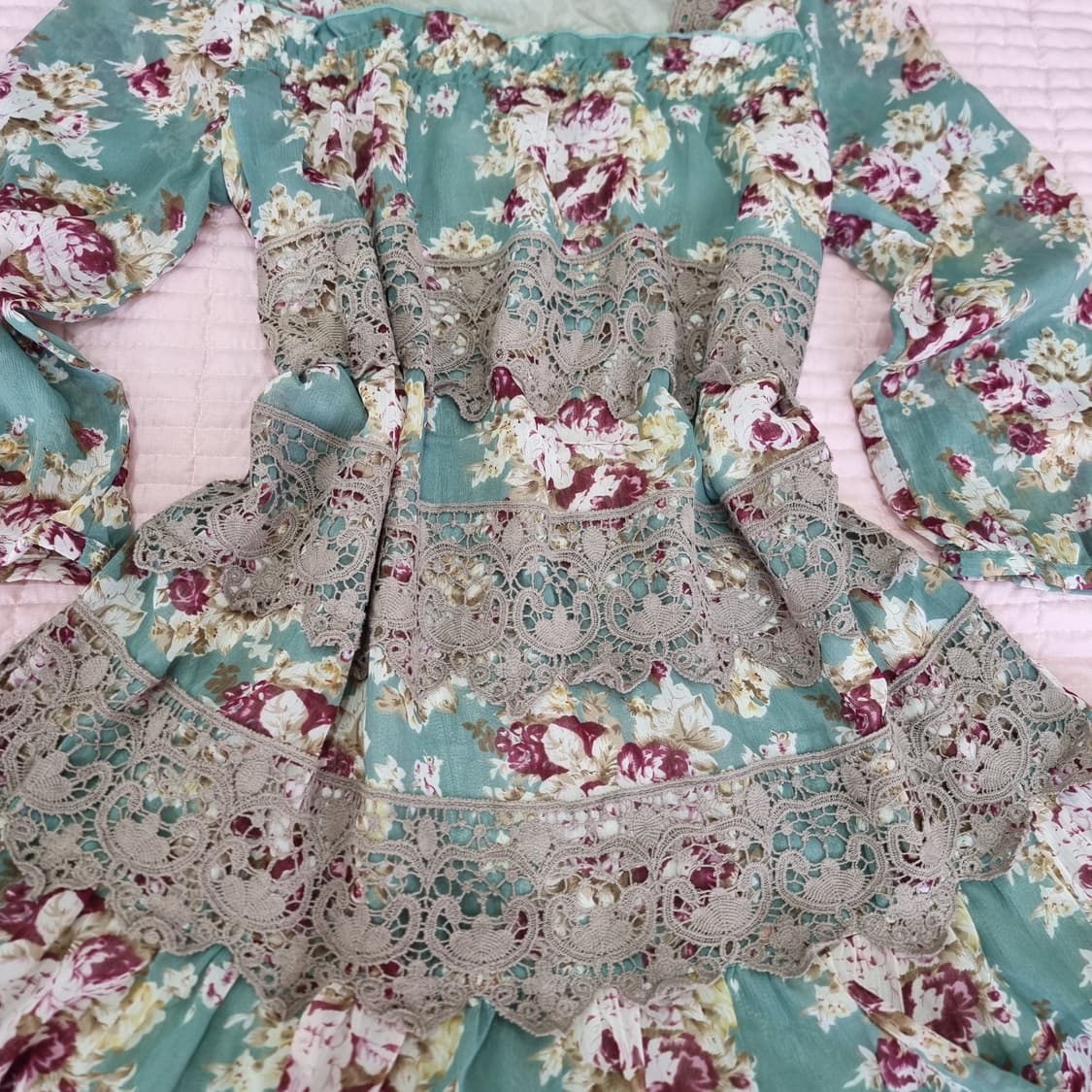 엑시즈팜(Axes femme) 민트 플라워 레이스 원피스 상품이미지2