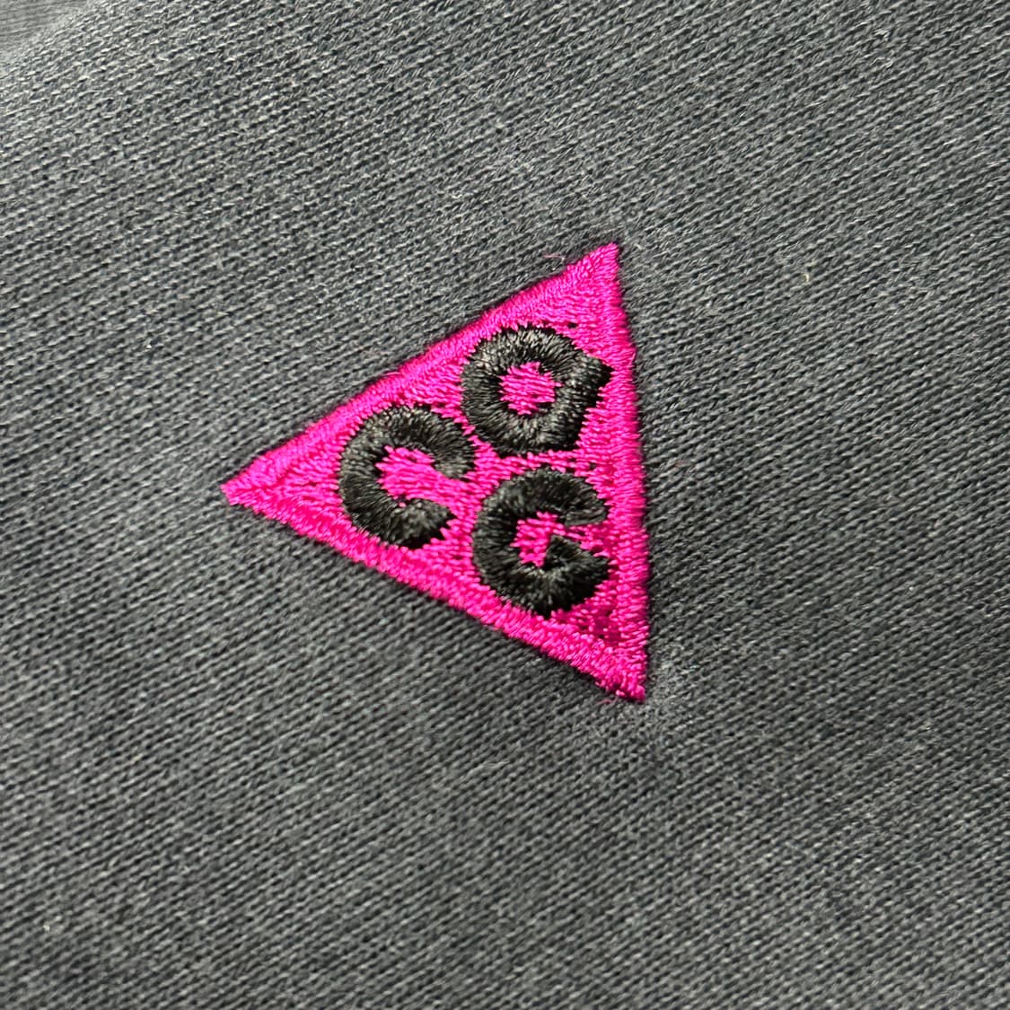 나이키 ACG 자수로고 절개 포인트 후드집업 블랙 상품이미지3