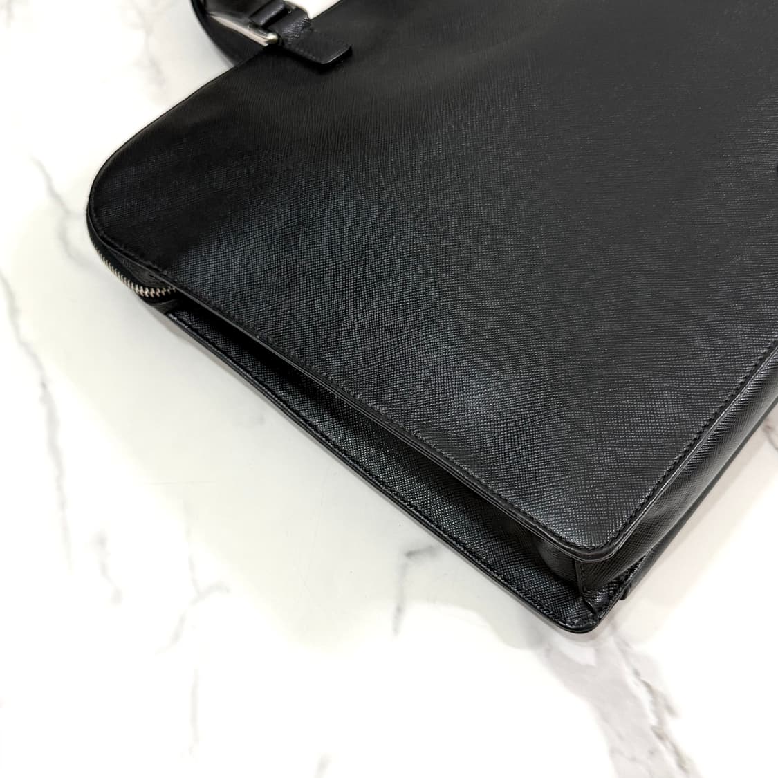 프라다 삼각로고 사피아노 레더 브리프케이스 서류가방 블랙 VR0023 상품이미지4