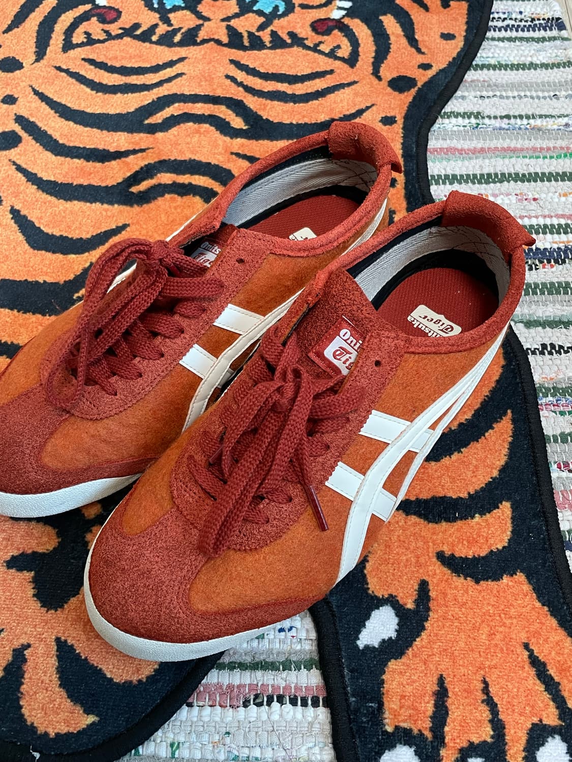 오니츠카타이거 멕시코66 스웨이드 255 상품이미지1