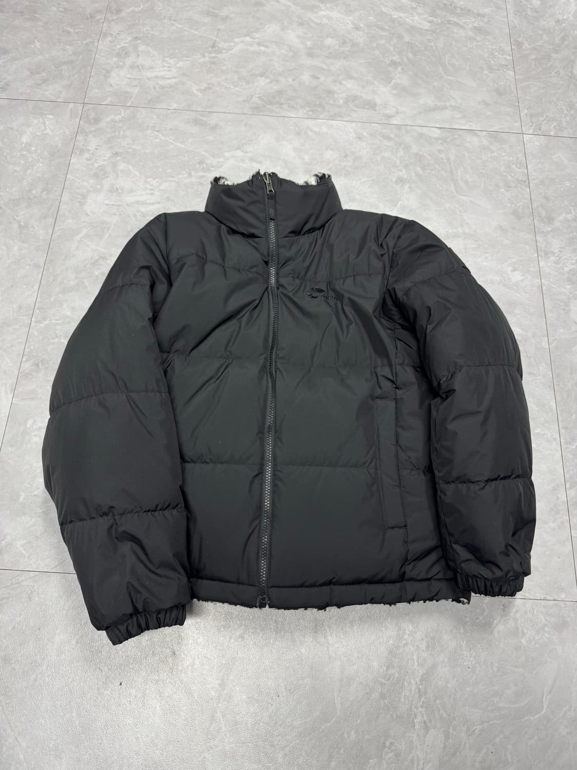 네파 리버시블 구스다운 상품이미지3