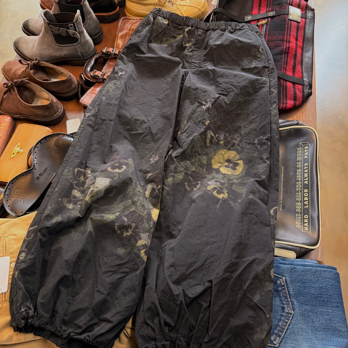 일본 브랜드 라드 뮤지션 라이트 나일론 밴딩 플로럴 팬츠 트레이닝 팬츠 상품이미지1