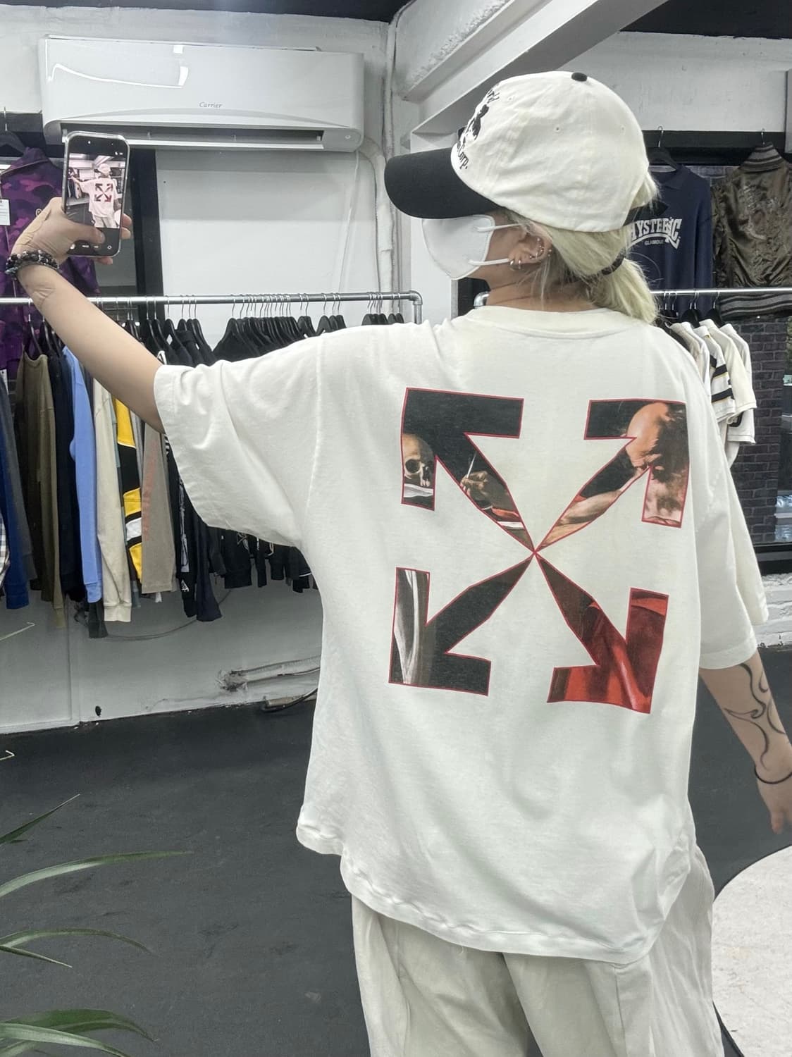 오프화이트 카라바조 에로우 티셔츠 상품이미지4