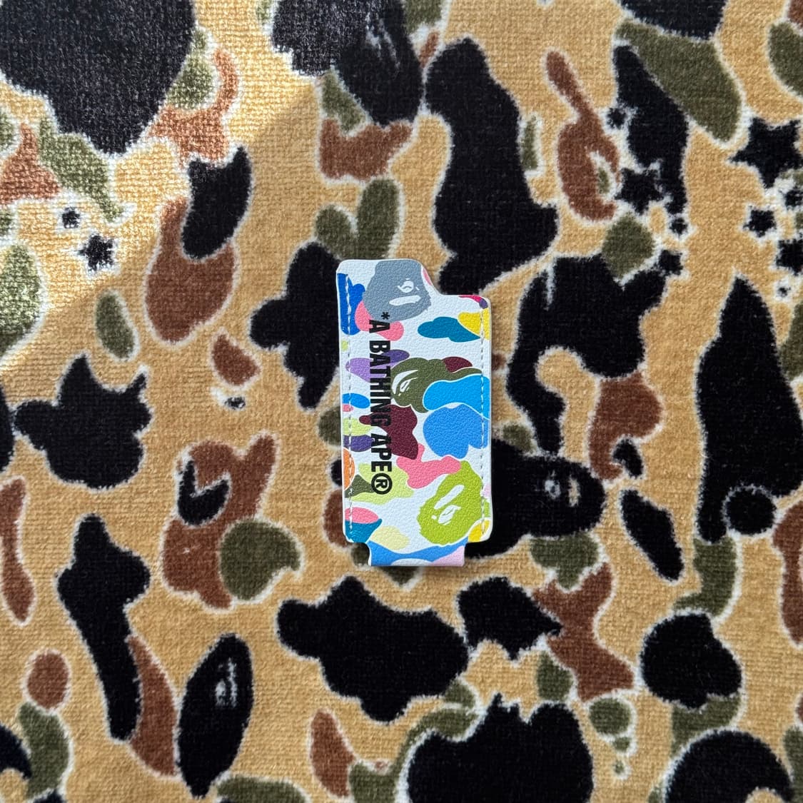 베이프 멀티 카모 라이터 케이스 상품이미지2