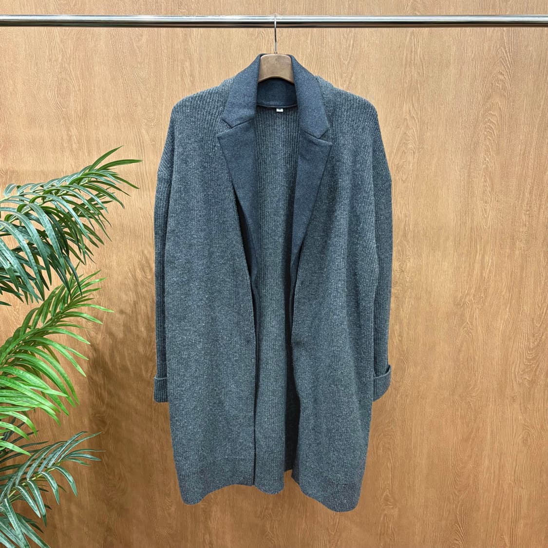 솔리드옴므 니트 가디건 코트 카라 레이어드 탈부착 디테일 루즈핏 그레이 상품이미지1