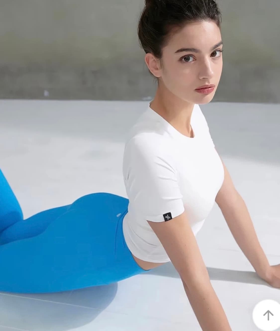 젝시믹스 꼬임 반팔 상품이미지1