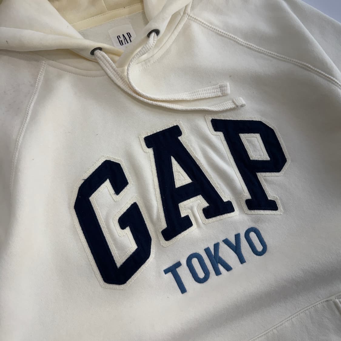 GAP 갭 도쿄 아이보리 후드  Price: 30,000won  Size 상품이미지4