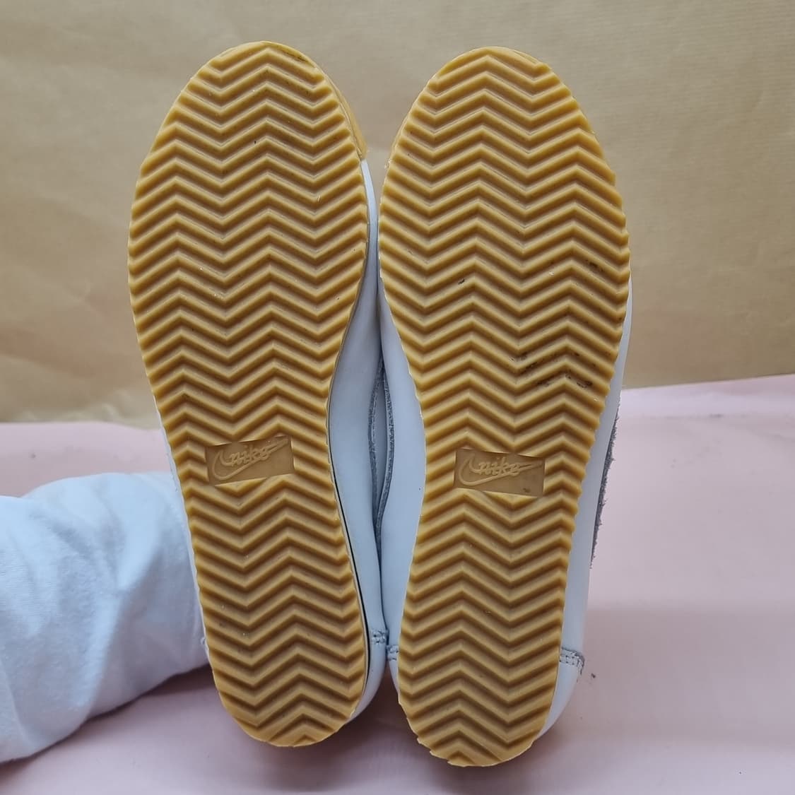 나이키 코르테즈 흰색 운동화 230 상품이미지3