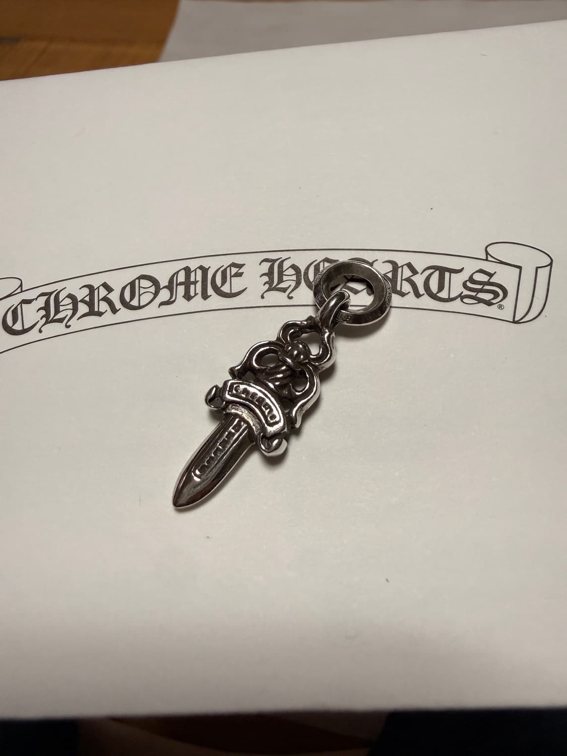 크롬하츠 5 대거 펜던트 실버 참 매장판 상품이미지1