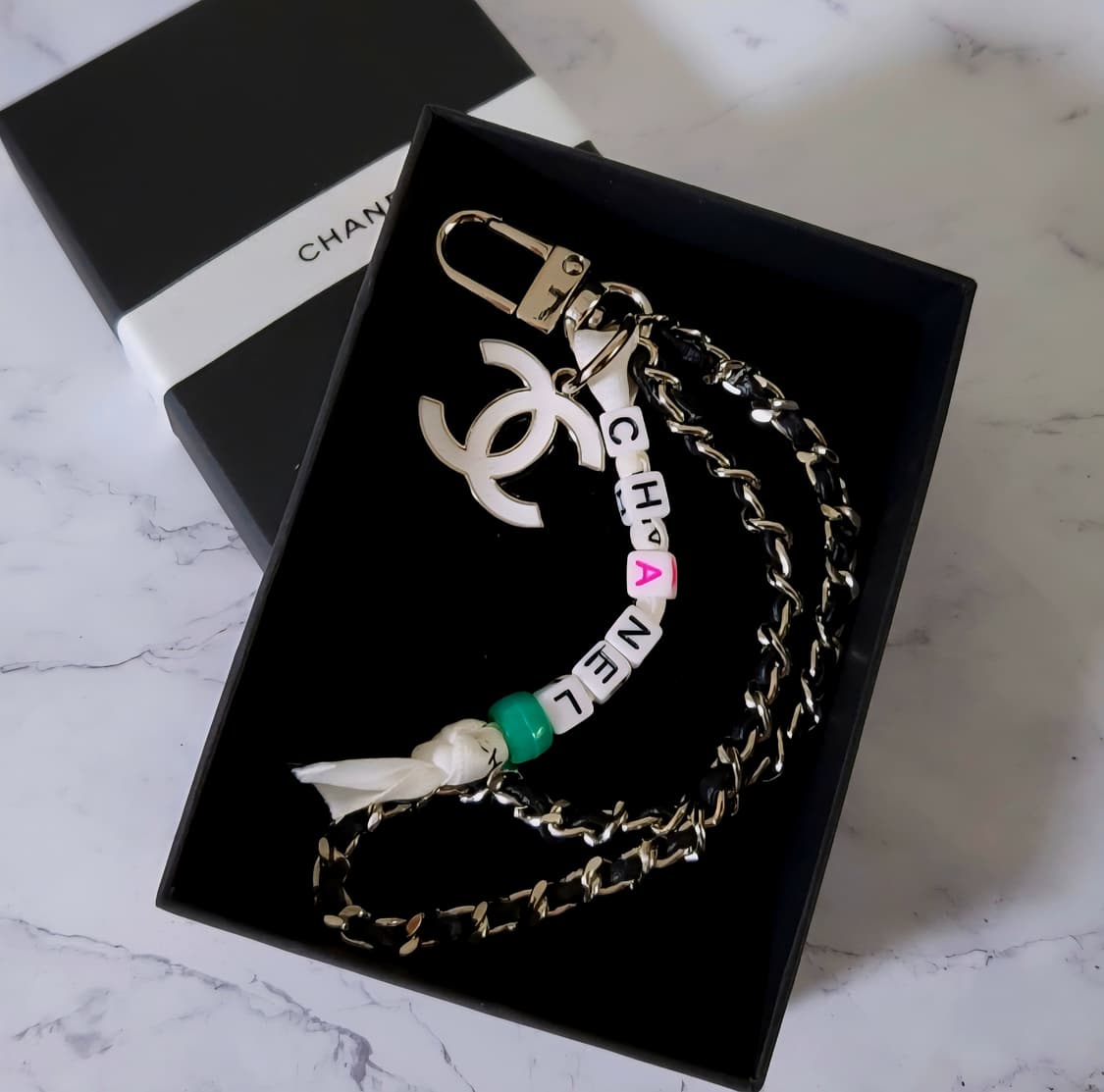 샤넬 단추 업사이클링 키링,백참,폰스트랩악세사리 상품이미지1