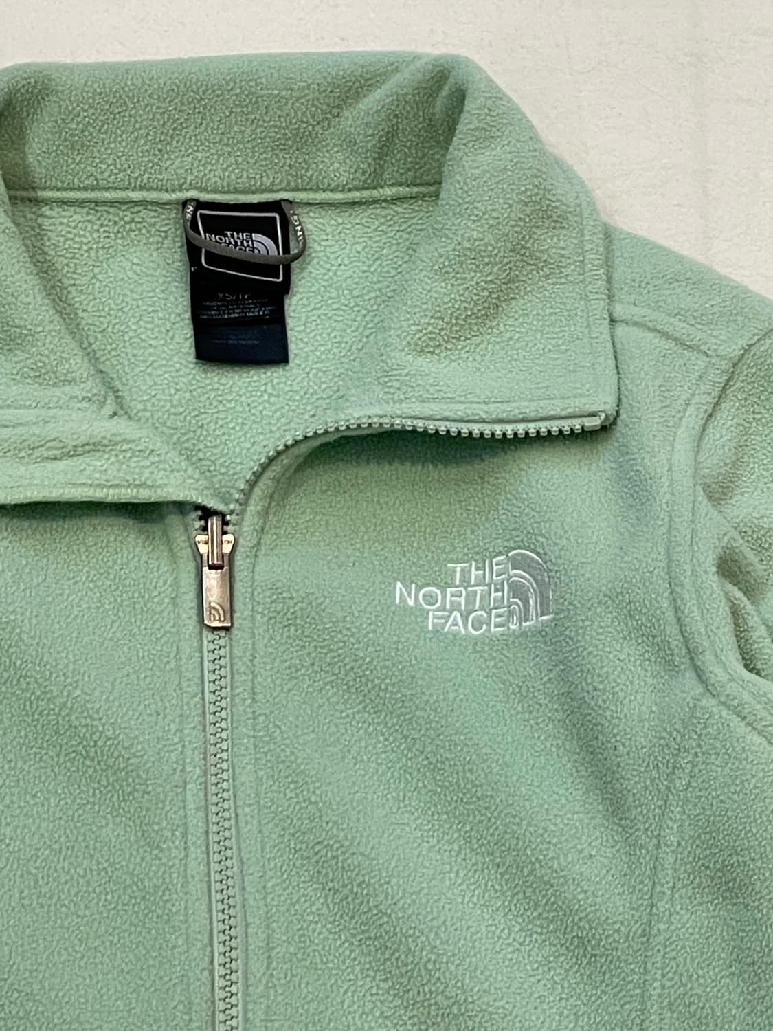 노스페이스 후리스집업 피스타치오 상품이미지2