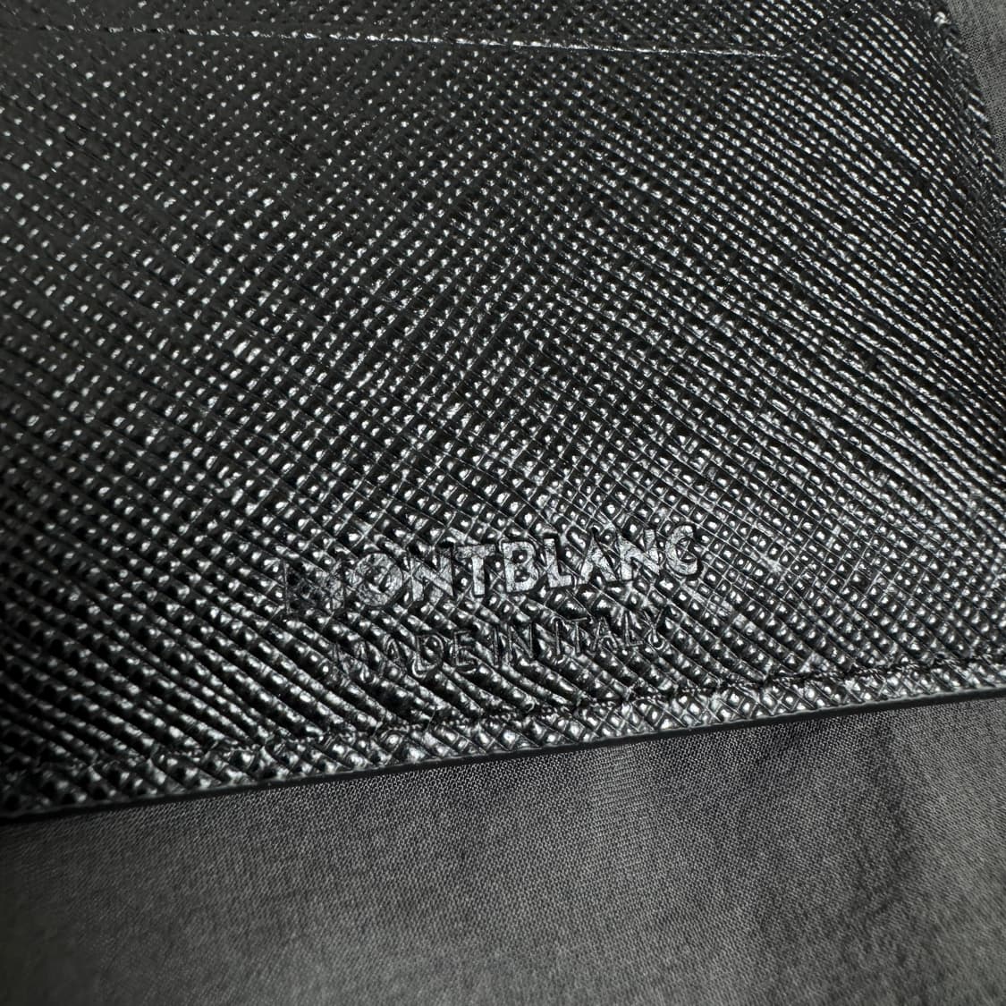 몽블랑 블랙 사토리얼 여권 지갑 케이스 새상품 상품이미지3