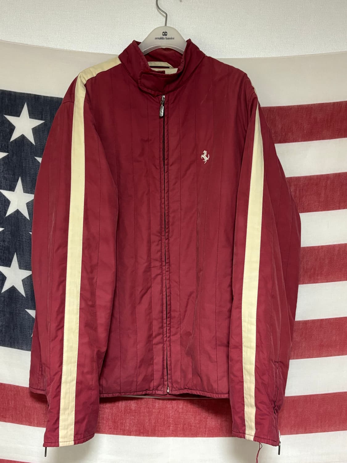 휠라(Fila)와 페라리(Ferrari)의 협업 제품 95 상품이미지1