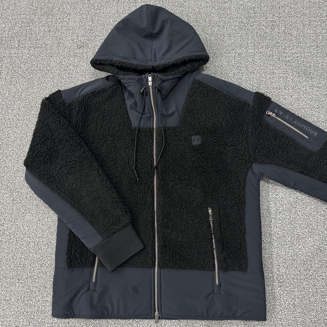 언더아머 추동 쉐르파 비숑부클 집업자켓 상품이미지1