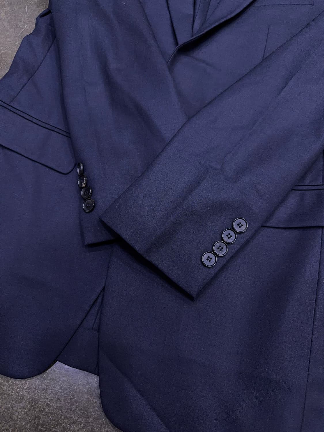 솔리드옴므 우영미 슬림 싱글 투버튼 블레이저 자켓 100 상품이미지5