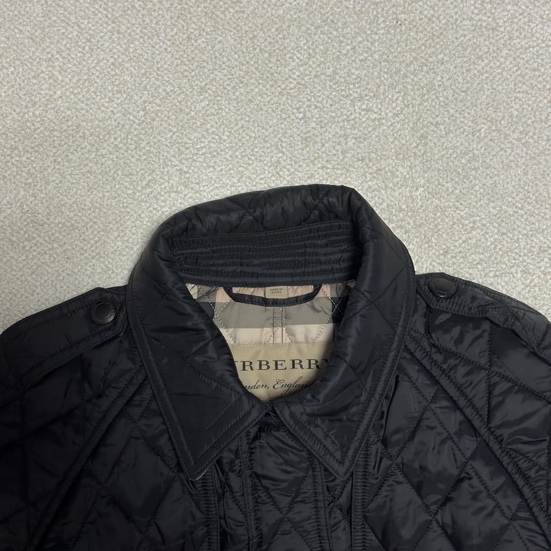 버버리 벨티드 퀄팅 패딩 자켓 상품이미지5
