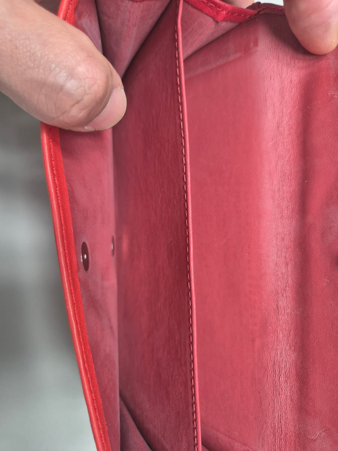 비비안웨스트우드 로고 엠보스 레더 장지갑 상품이미지4