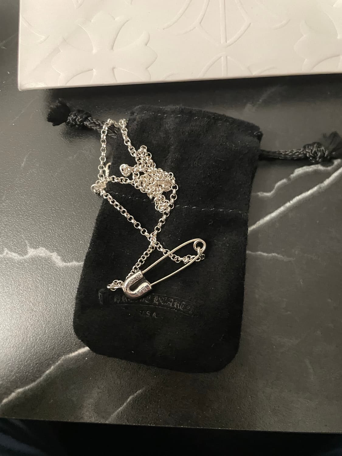 크롬하츠 세이프티핀 다이아 목걸이 18인치 상품이미지3