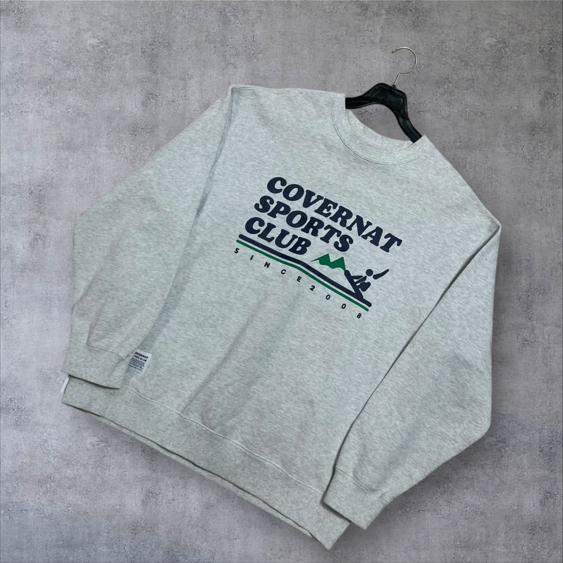 커버낫 스펠아웃 빅로고 그레이 맨투맨 상품이미지1