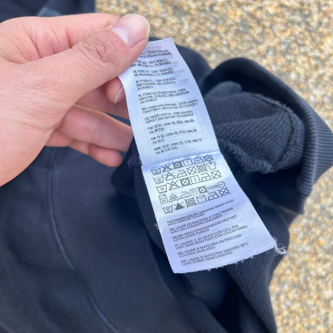 칼하트 스펠로고 블랙 후드티 상품이미지7