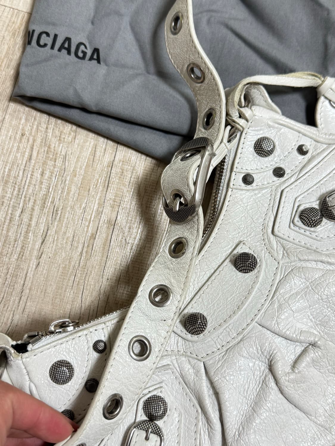 발렌시아가 르카골 xs 화이트 상품이미지6