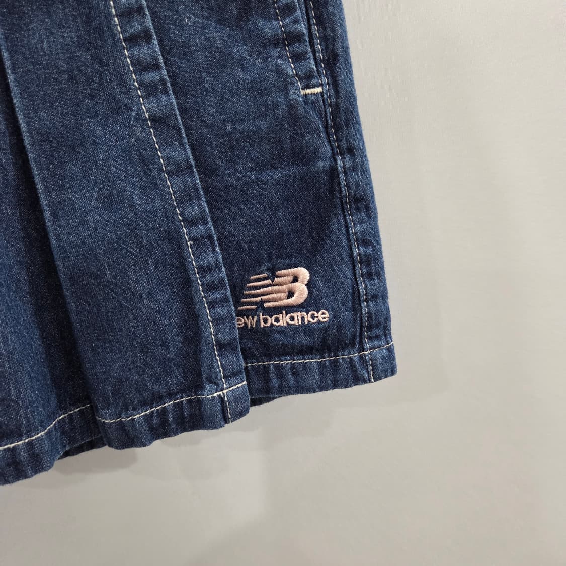 뉴발란스 여아 샴브레이 치마바지 120/5/6 상품이미지2