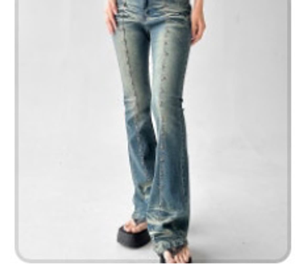 로우웨이스트 스터드 부츠컷 데님 상품이미지4