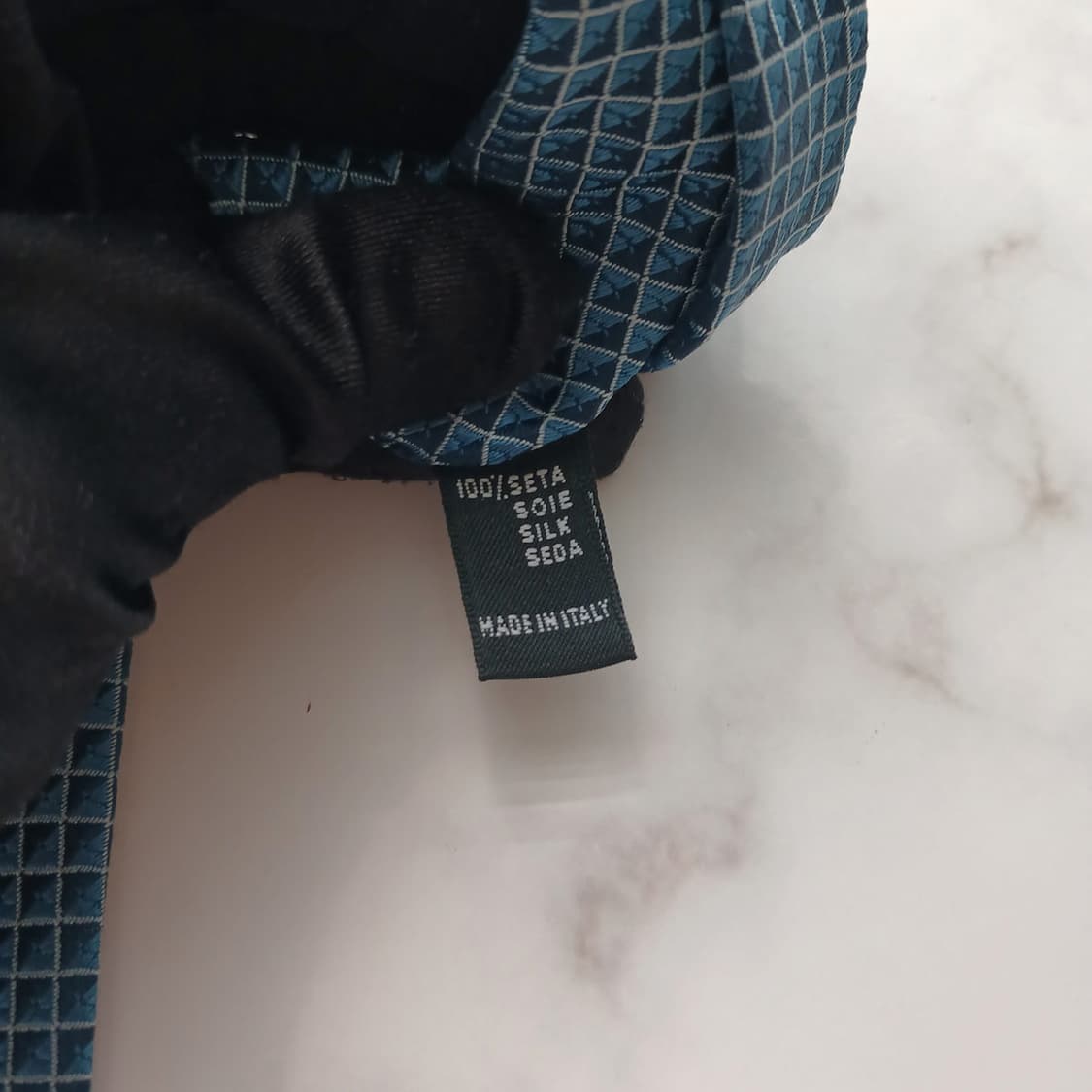 듀퐁 실크 블루 다이아 패턴 넥타이 8.6cm A+등급 A18675
 상품이미지7