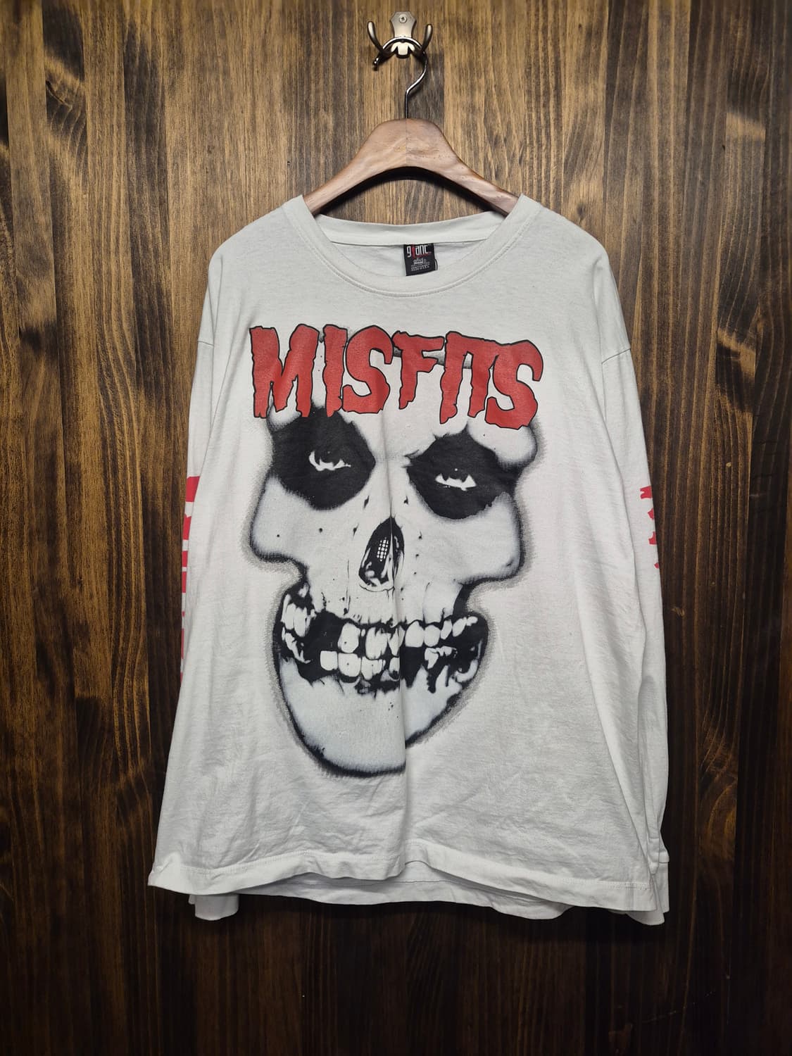 Giant MISFITS Longsleeve 상품이미지2