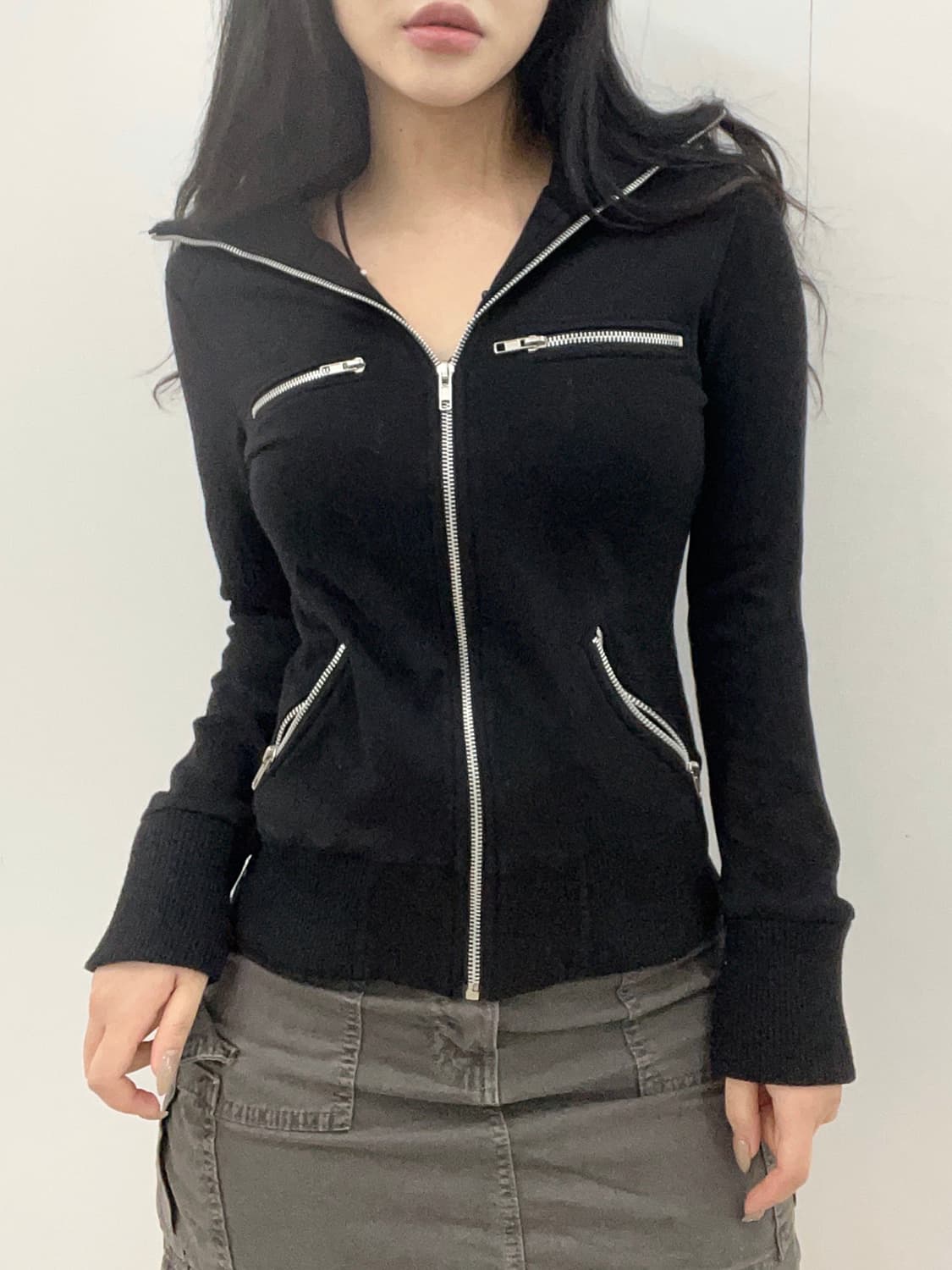  Zipper details black zip-up jacket 상품이미지1