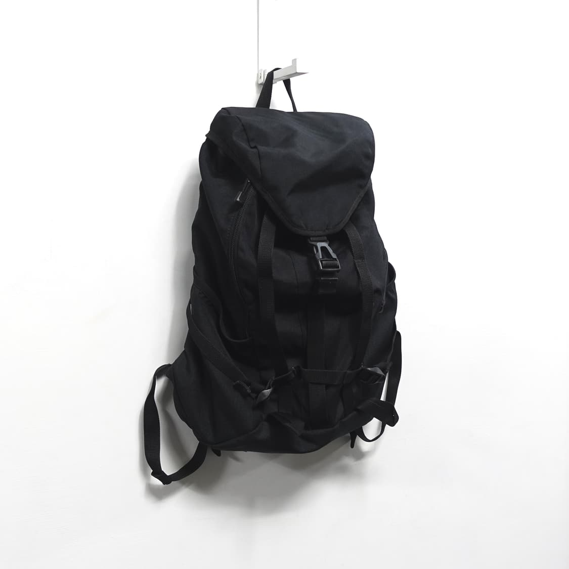 UNIQLO 유니클로 코듀라 탑커버 백팩 상품이미지3