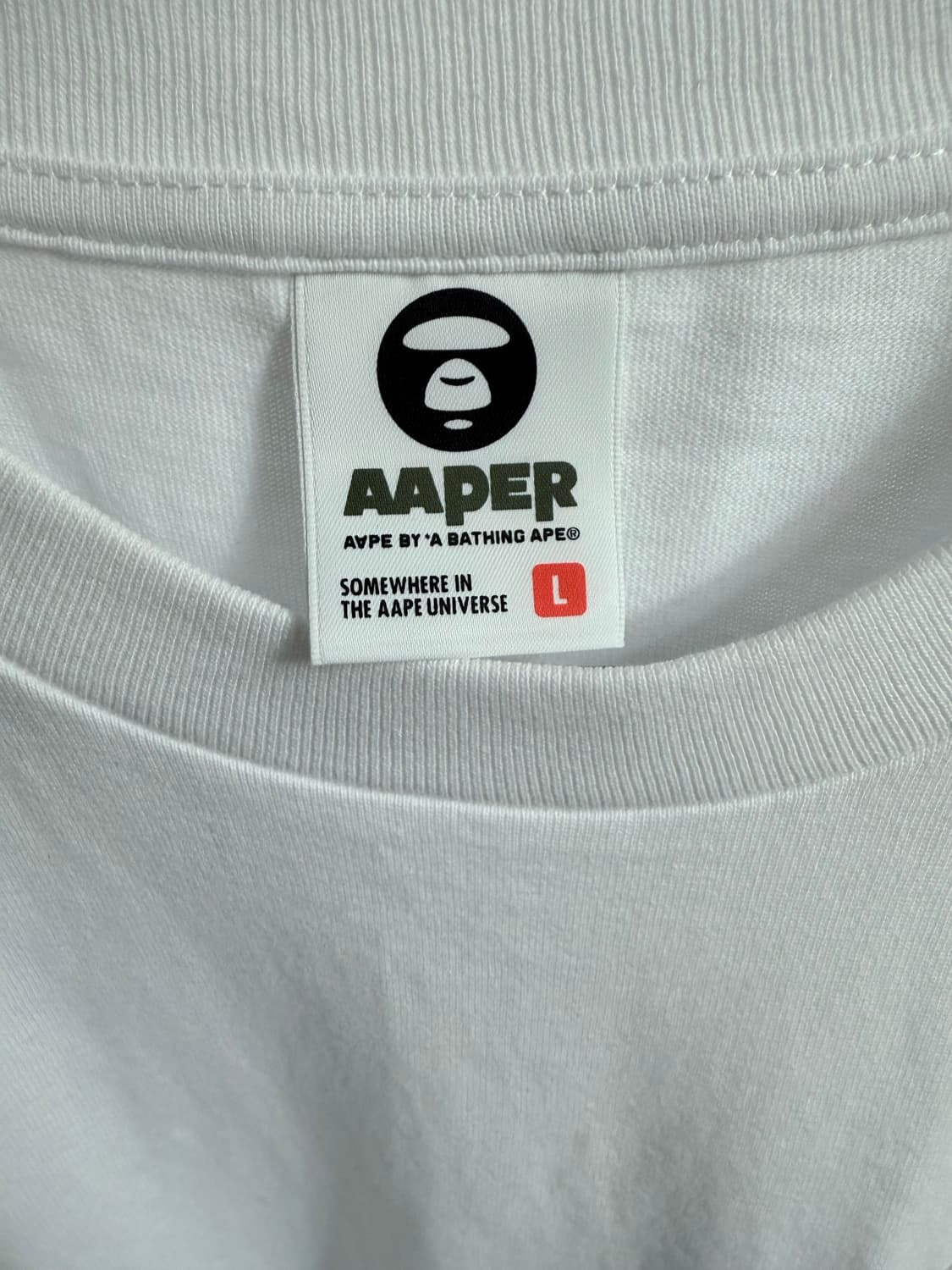 에이프 아페 롱슬리브 L (새상품) 상품이미지3